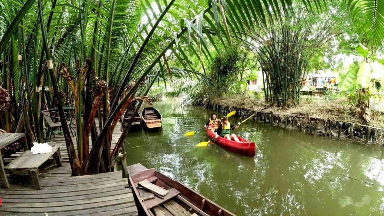 Готель Baan Glangsuan Bang Kobua Bang Chak Екстер'єр фото